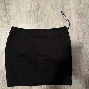 Jones New York Classic Black Pencil Skirt